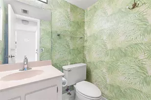 6279 Sun Blvd, Saint Petersburg, FL 33715 - Photo 17