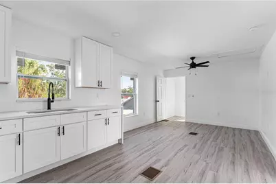 1421 35th Street S, Saint Petersburg, FL 33711 - Photo 33