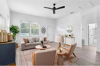 1421 35th Street S, Saint Petersburg, FL 33711 - Photo 5