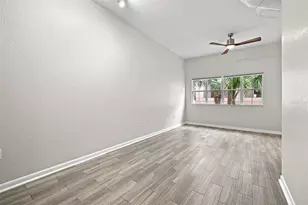 2402 W Azeele St, Tampa, FL 33609 - Photo 11