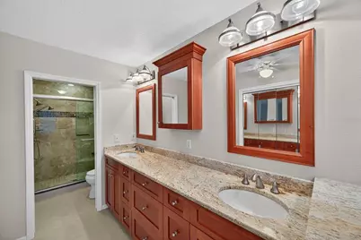 13734 Marseilles Court, Clearwater, FL 33762 - Photo 15