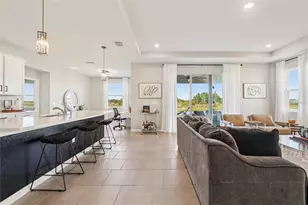 10509 Bridgegate Heights Loop, San Antonio, FL 33576 - Photo 13