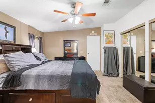 11622 Grovewood Ave, Thonotosassa, FL 33592 - Photo 17