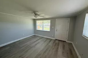 5904 Kingsview Ln, Riverview, FL 33578 - Photo 5