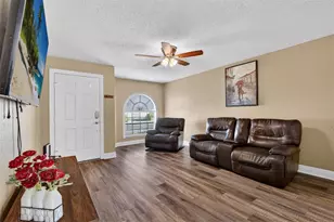 8984 Antigua Dr, Seminole, FL 33777 - Photo 5