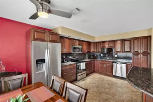 8984 Antigua Dr, Seminole, FL 33777 - Photo 17