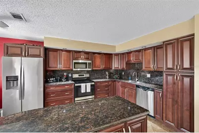 8984 Antigua Drive, Seminole, FL 33777 - Photo 13
