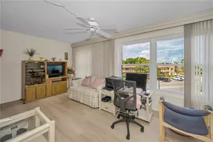 2358 Ecuadorian Way, Clearwater, FL 33763 - Photo 17