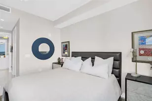 100 1st Ave N, Saint Petersburg, FL 33701 - Photo 37