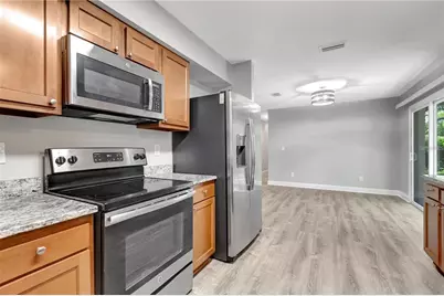 5205 E 131st Avenue, Temple Terrace, FL 33617 - Photo 11