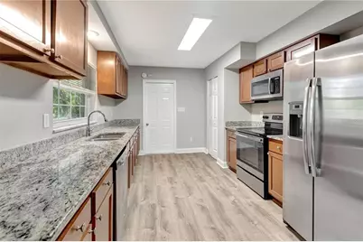 5205 E 131st Avenue, Temple Terrace, FL 33617 - Photo 7