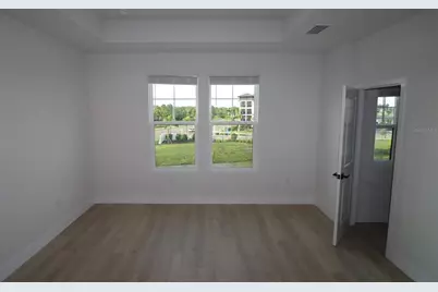 7200 Sutton Lane, Sarasota, FL 34240 - Photo 9