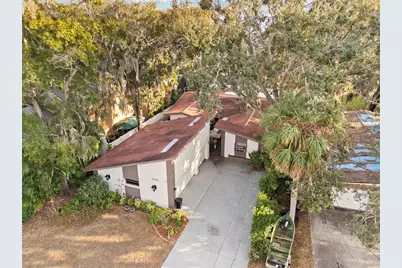1708 Richard Ervin Parkway, Tarpon Springs, FL 34688 - Photo 19