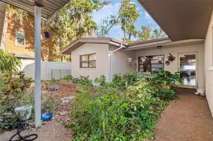 1708 Richard Ervin Pkwy, Tarpon Springs, FL 34688 - Photo 33