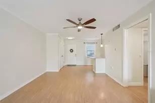 404 Cordova Green, Seminole, FL 33777 - Photo 19