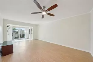 404 Cordova Green, Seminole, FL 33777 - Photo 21