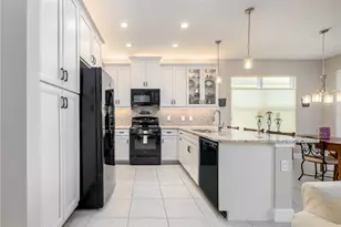 5122 Sierra Falls Ct, Wimauma, FL 33598 - Photo 19