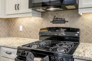 5122 Sierra Falls Ct, Wimauma, FL 33598 - Photo 23