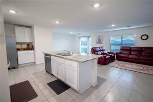 16546 Mosaic Oar Dr, Wimauma, FL 33598 - Photo 9