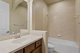 8220 Dunham Station Dr, Tampa, FL 33647 - Photo 39