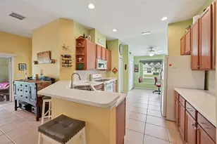 2103 Grantham Greens Dr, Sun City Center, FL 33573 - Photo 11