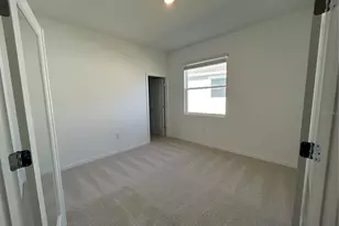 32746 Rustic Rise Rd, San Antonio, FL 33576 - Photo 9