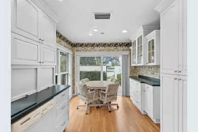 10671 Andrew Lane, Seminole, FL 33777 - Photo 11