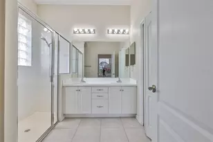 840 King Leon Way, Sun City Center, FL 33573 - Photo 21