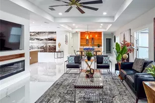 6402 N Woodlynne Ave, Tampa, FL 33614 - Photo 9