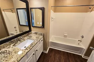 10424 Villa View Cir, Tampa, FL 33647 - Photo 25