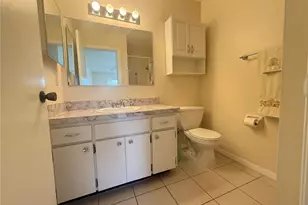 407 Feltham Trail #B, Sun City Center, FL 33573 - Photo 27