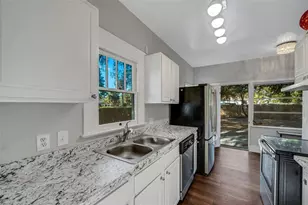 7327 1st Ave N, Saint Petersburg, FL 33710 - Photo 15