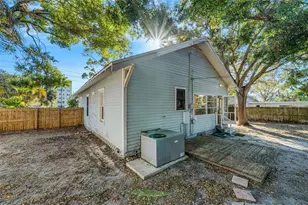 7327 1st Ave N, Saint Petersburg, FL 33710 - Photo 35