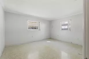 975 Gulf View Blvd, Dunedin, FL 34698 - Photo 15