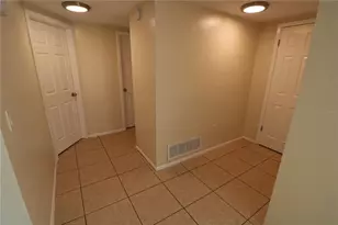 7825 Birchwood Dr, Port Richey, FL 34668 - Photo 5