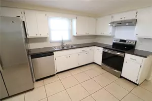 7825 Birchwood Dr, Port Richey, FL 34668 - Photo 13