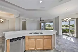 1324 Emerald Dunes Dr, Sun City Center, FL 33573 - Photo 17