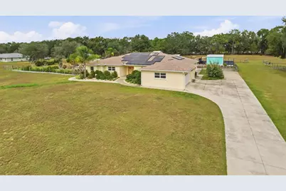 8423 E Zephyr Wing Court, Floral City, FL 34436 - Photo 5