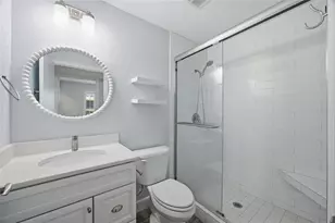 9481 Highland Oak Dr, Tampa, FL 33647 - Photo 17