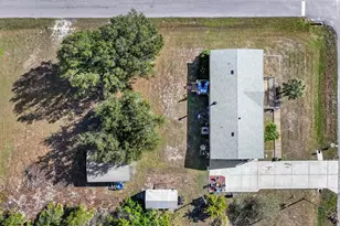 2201 Metro Dr, Ruskin, FL 33570 - Photo 23