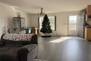 2201 Metro Dr, Ruskin, FL 33570 - Photo 7