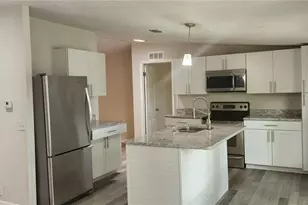 34949 Appaloosa Trail, Zephyrhills, FL 33541 - Photo 3