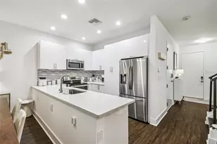 8708 Palm Ranches Pl, Tampa, FL 33614 - Photo 11