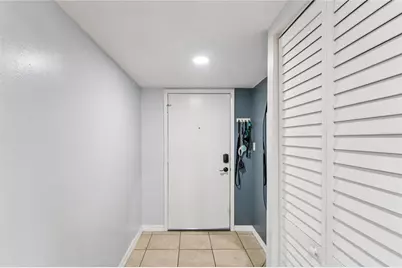 3700 S Osprey Avenue #102, Sarasota, FL 34239 - Photo 13