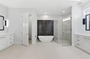 7796 Alister MacKenzie Dr, Sarasota, FL 34240 - Photo 21