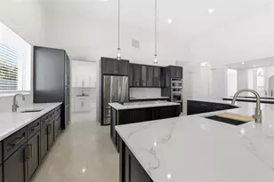 7796 Alister MacKenzie Dr, Sarasota, FL 34240 - Photo 13