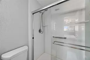 5521 80th St N, Saint Petersburg, FL 33709 - Photo 27