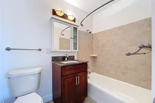 5806 Liverpool Dr, Tampa, FL 33615 - Photo 17