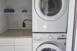 5215 E 17th Ave, Tampa, FL 33619 - Photo 35