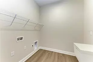 35564 Big Hawk Dr, Zephyrhills, FL 33541 - Photo 37